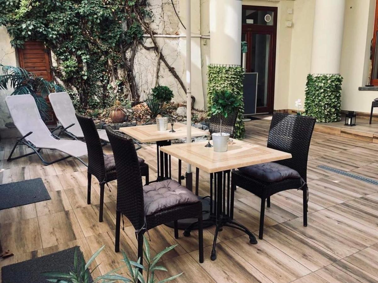 מלון אסטרגום Atrium Panzio מראה חיצוני תמונה