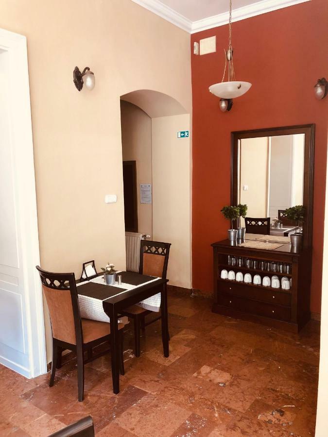 מלון אסטרגום Atrium Panzio מראה חיצוני תמונה